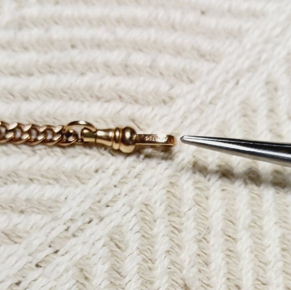 Elegant Gold Watch Chain - Picture 2 of 5